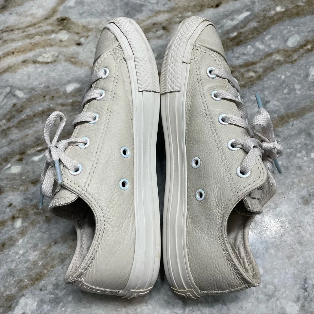 CONVERSE BEIGE LEATHER LOW SHOES